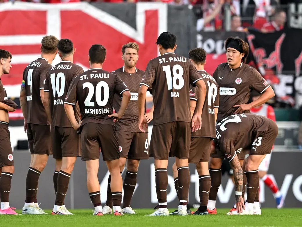Die Spieler des FC St. Pauli müssen eine Enttäuschung verkraften